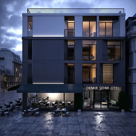 Life Demir فتحية