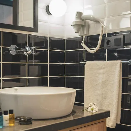 فندق Life Demir 3*