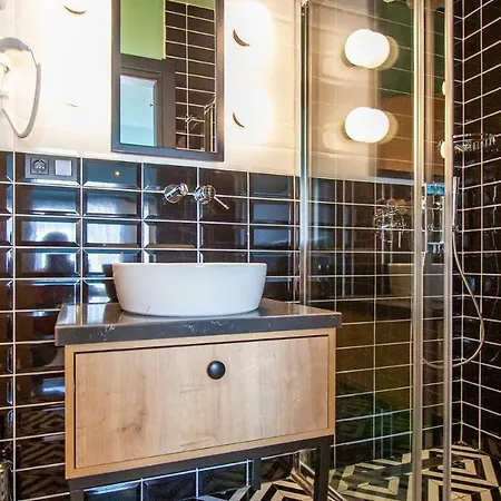 Life Demir Szálloda