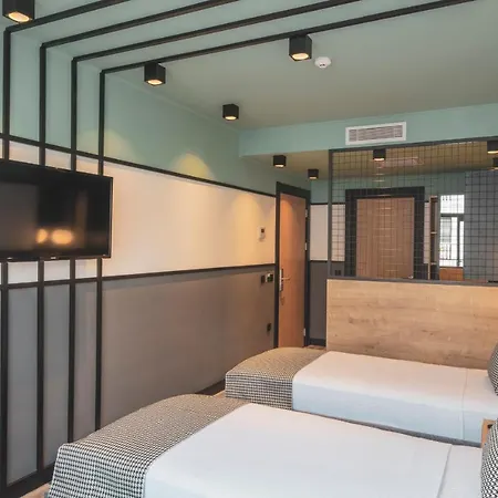 Life Demir Szálloda