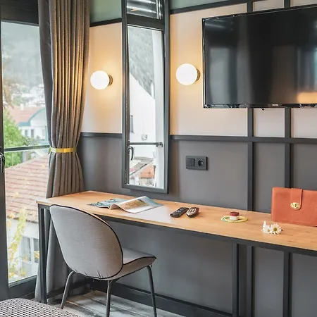 Life Demir פאטהיה